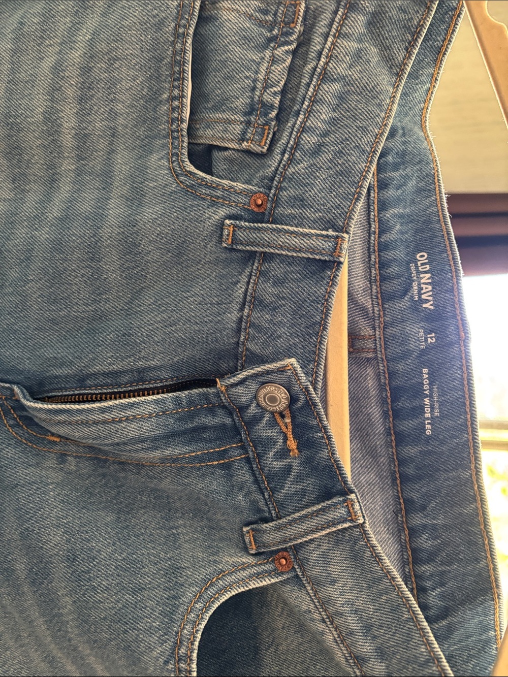 Women’s Blue Wide-Leg Jeans - Classic Denim Fit - Picture 3 of 4